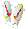 Ochraniacze piłkarskie Nike Charge SP2164-104